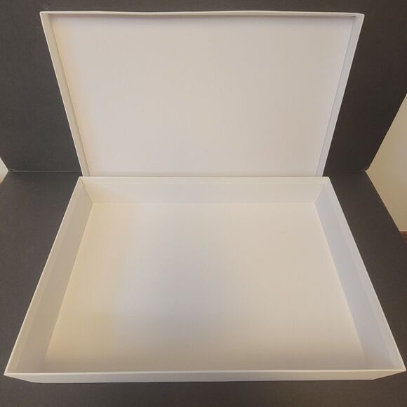 Brochu Walker White Large Empty Storage Gift Box - Picture 5 of 5